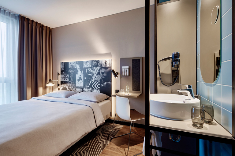Bedroom 2, LEGERE HOTEL Wiesbaden-Taunusstein, Rheingau-Taunus-Kreis