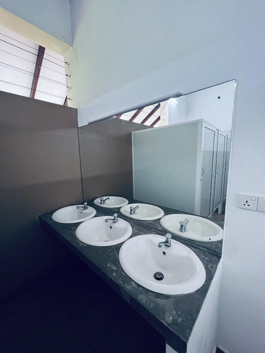 Bathroom 3, My Hostels Mirissa, Weligama