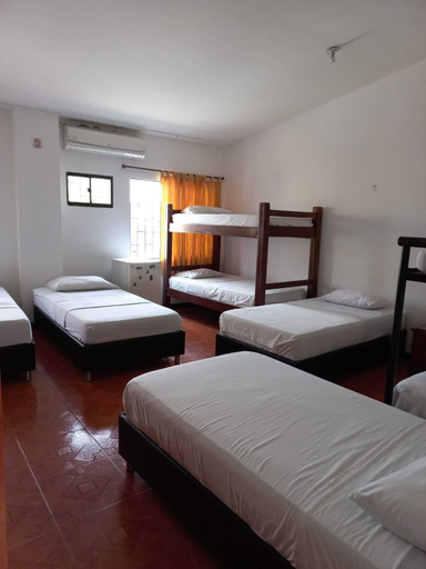 Room 4, Hotel Rivera Plaza, Santiago de Cali
