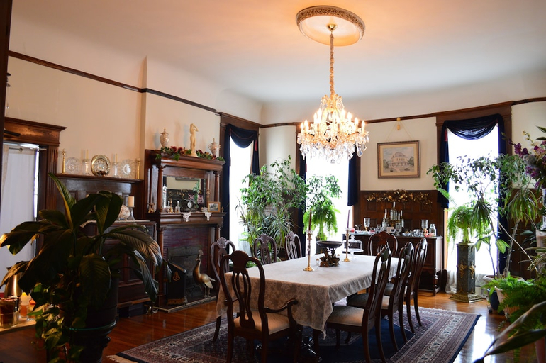 Food & Drinks 4, Beall Mansion An Elegant Bed & Breakfast Inn, Madison