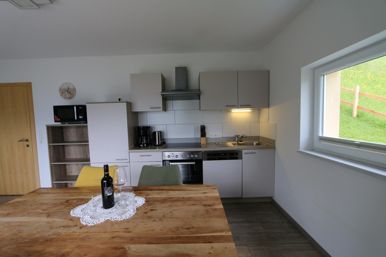 Others 4, Bright Flat Close to the ski Area, Zell am See