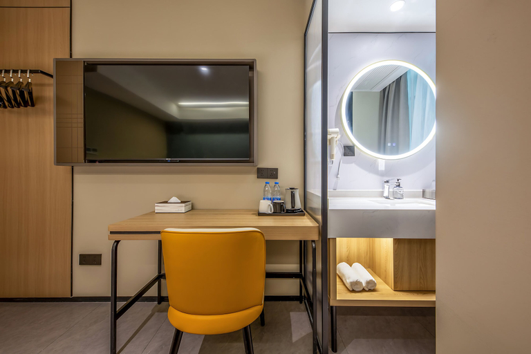Room 2, Yunshang Seasons East Gate Inn, Zhangjiajie
