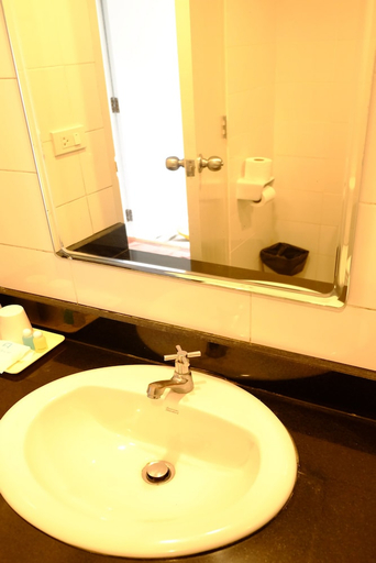 Bathroom 3, Wangkaew Resort, Klaeng