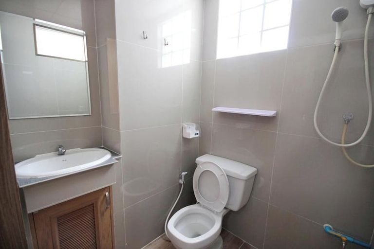 Bathroom 3, Sakun Place, Muang Samut Prakan