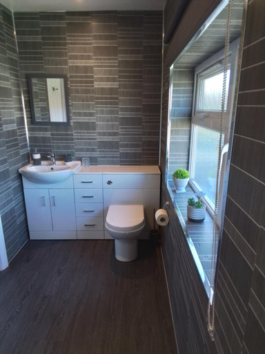 Bathroom 3, Large double room with spacious ensuite, West Sussex