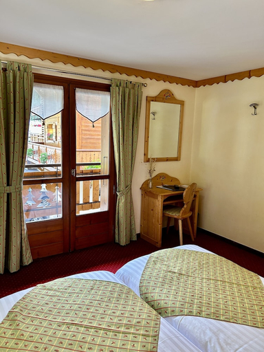 Bedroom 2, Hameau des Prodains - Hôtel, Haute-Savoie