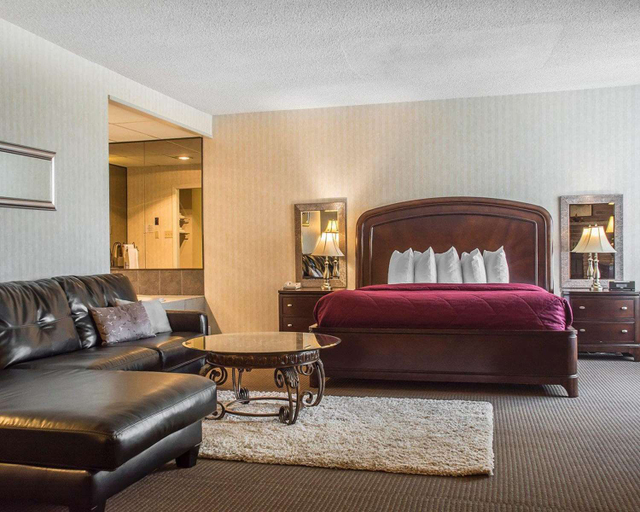 Others 4, Quality Hotel Suites Woodstock, Oxford