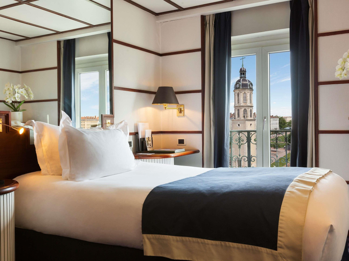 Bedroom 3, Le Royal Hotel Lyon - MGallery Collection, Rhône