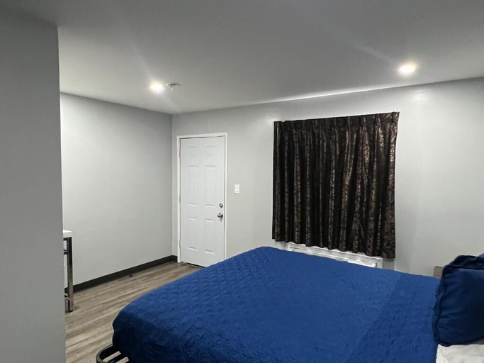 Bedroom 3, Pine Tree Inn, Los Angeles