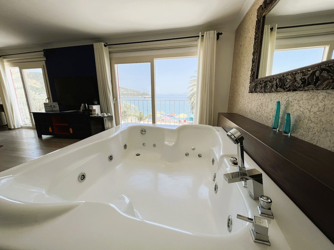 Bathroom 3, Toka Bodrum Hotel and Beach Club, Bodrum