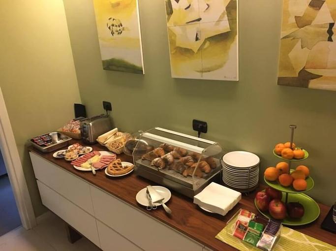 Food & Drinks, Guest House Residence, Messina