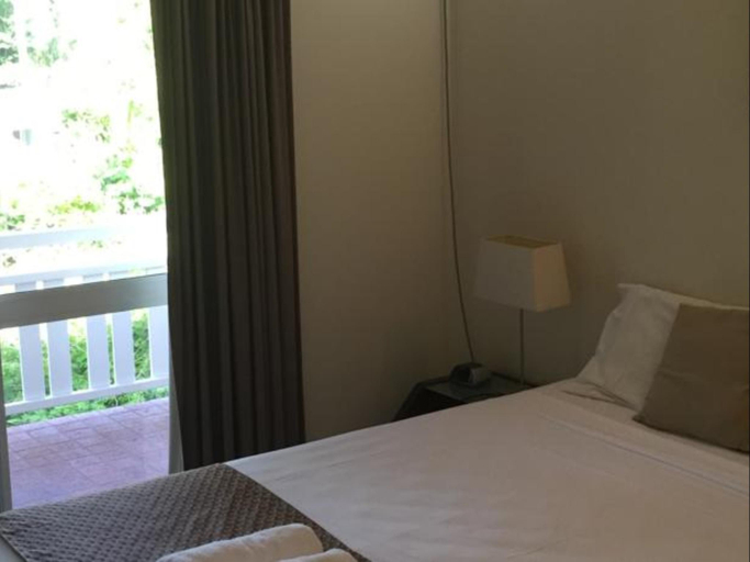 Bedroom 3, Nimrod Resort, Douglas