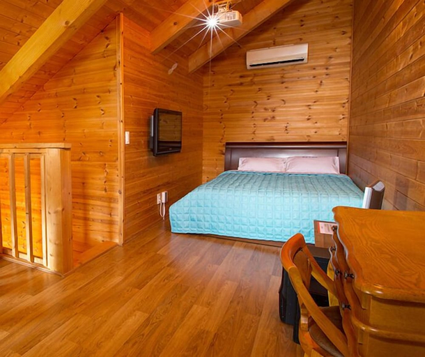 Bedroom 2, Blue In Blue Pension, Geoje