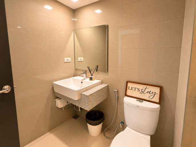Bathroom 4, BAYSHORE RESIDENTIAL RESORT 2 PHASE 1, Parañaque