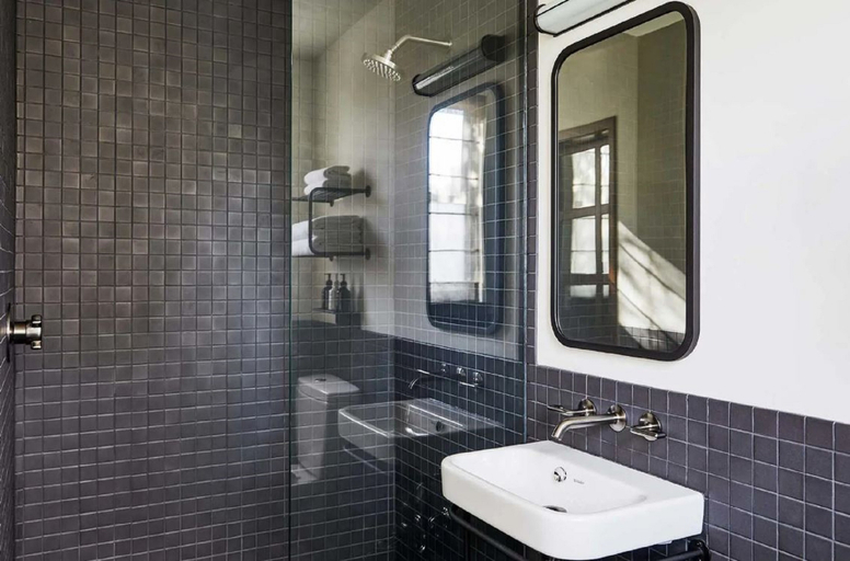 Bathroom 5, The Hoxton, Portland, Multnomah