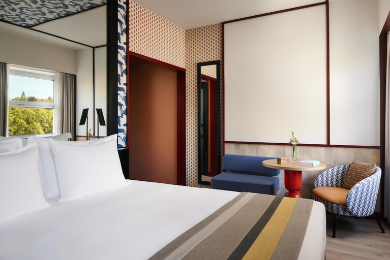 Bedroom 3, Avani Avenida Liberdade Lisbon Hotel, Lisbon