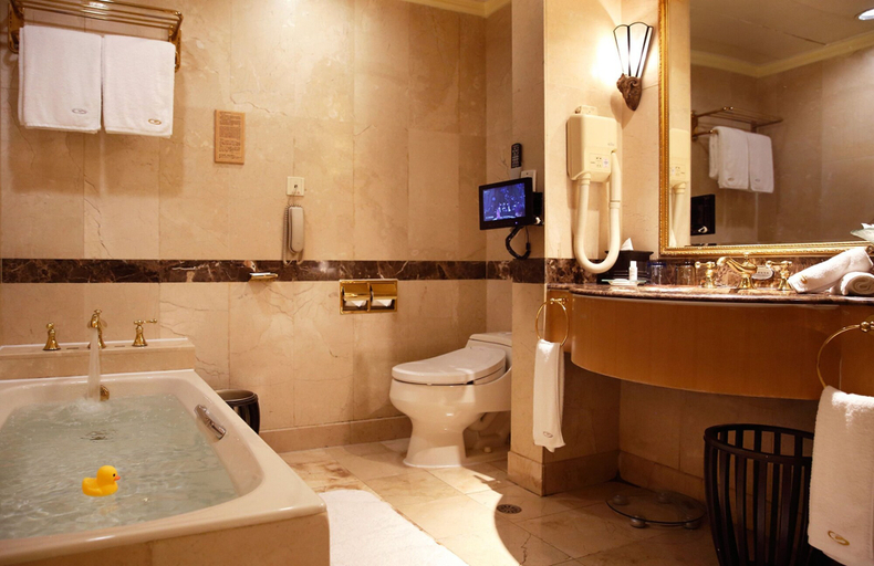 Bathroom 5, Grand Noble, Dongguan