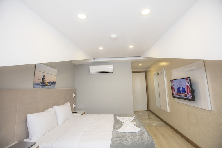 Bedroom 4, Express Inci Airport Hotel, Bakırköy