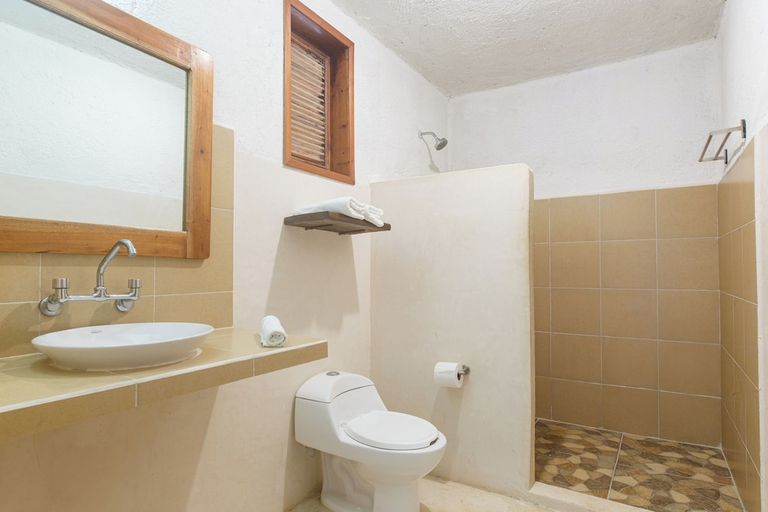 Bathroom 3, Hotel Zomay Holbox, Lázaro Cárdenas