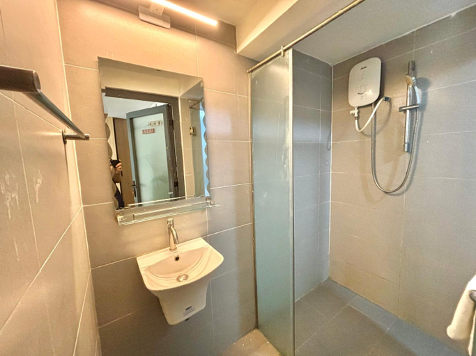 Bathroom 3, Central Ho Chi Minh City Apartment, Moc House, District 3