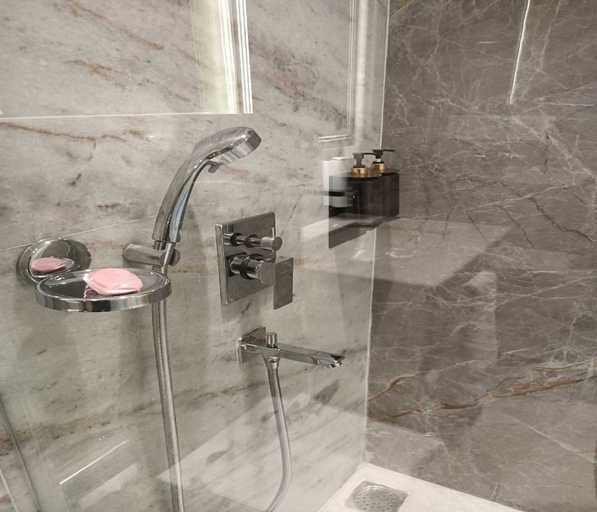 Bathroom 3, Fabhotel Prime Capitol Residency, Ranchi