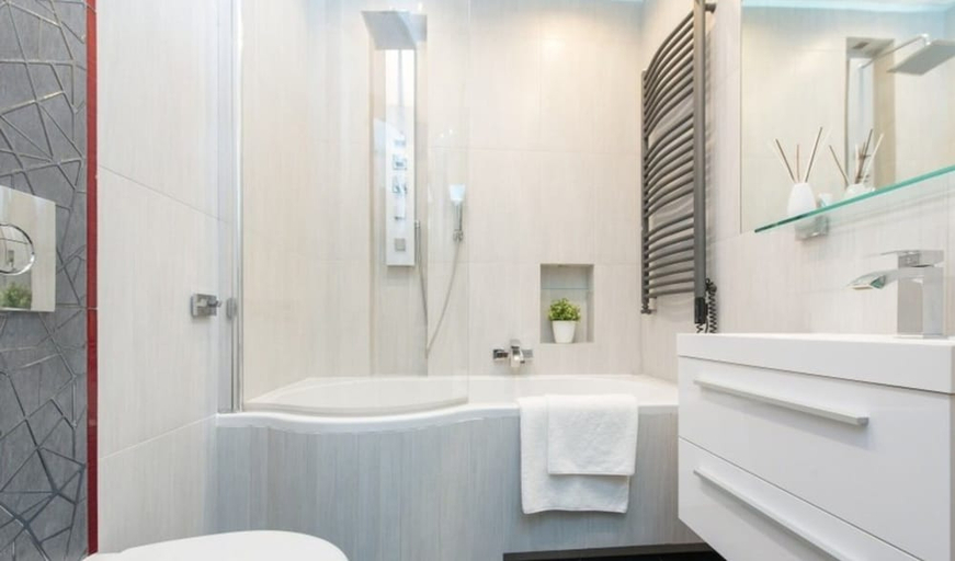 Bathroom 4, P&O Rynek Starego Miasta 2, Warsaw