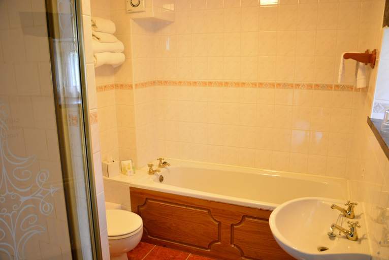 Bathroom 4, Ennerdale Country House Hotel, Cumbria