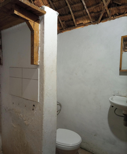 Bathroom, Room-mida Creek Eco Camp - Cottage House, Kilifi North