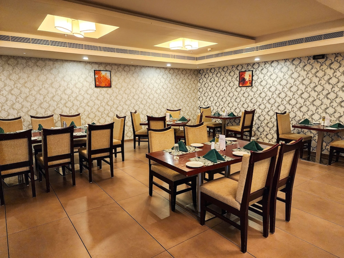 Food & Drinks 5, Apollo Dimora, Thiruvananthapuram