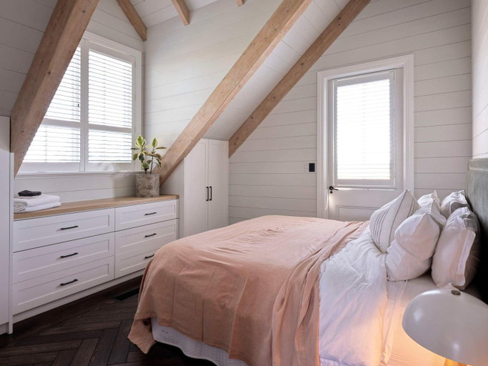 Bedroom 4, Linnaeus Farm - Berry, Shoalhaven - Pt B