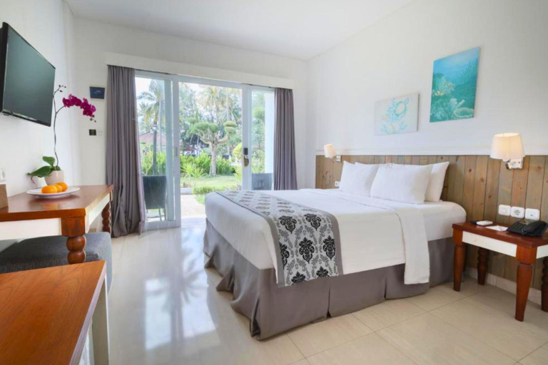 Bedroom 3, Romantic 1 BR Superior Modern Beach Front Y025, Lombok