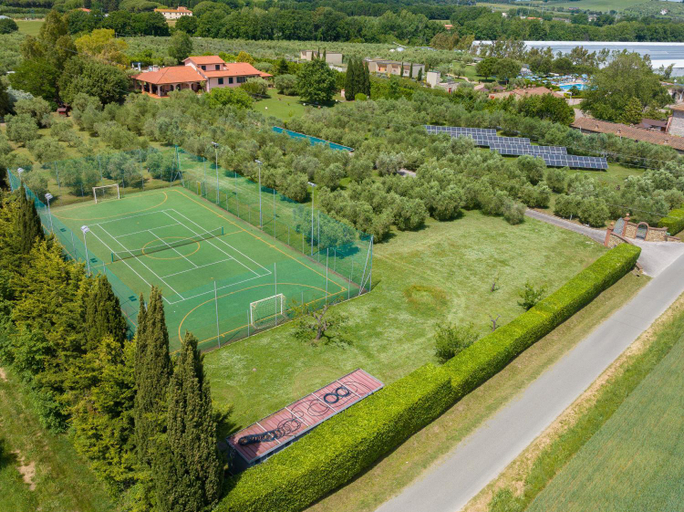Exterior view 3, Tenuta Vallegaia, Livorno