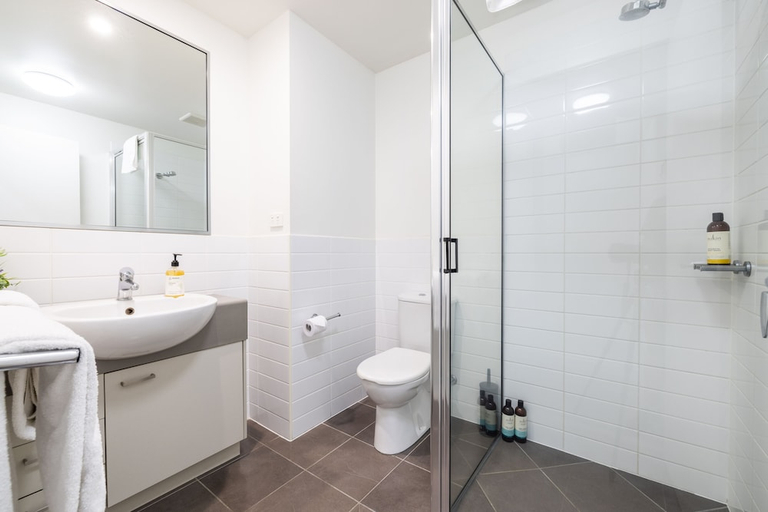Bathroom 3, MainStay Suites Mackay, Mackay - Pt A