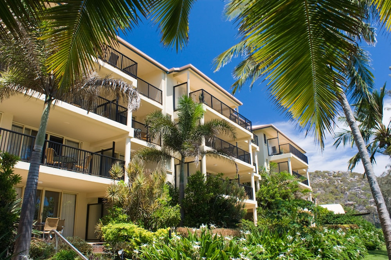 Exterior & Views, Rose Bay Resort, Bowen