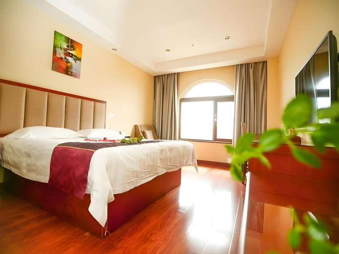 Bedroom 5, GREENTREE INN QINGDAO WUYISHAN ROAD, Qingdao