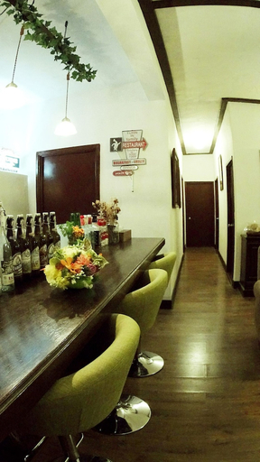 Food & Drinks 4, Okinawan. Sweet Home. T-8, Chatan