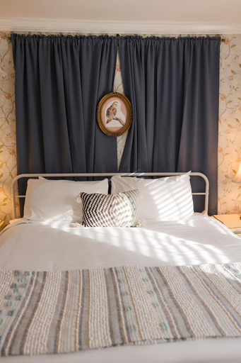 Bedroom 3, The Inn at Stockbridge, Berkshire