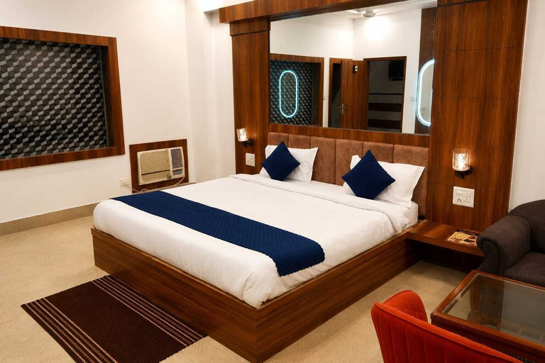 Room 5, shree ji hotel park roots, Dehradun