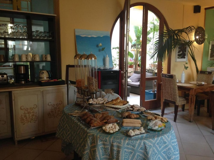 Food & Drinks 5, VillaMadau, Cagliari