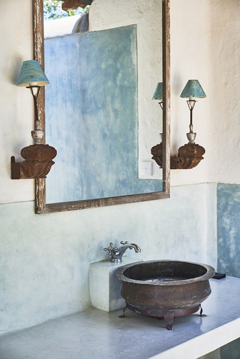 Bathroom 3, Samadara Estate, Midigama, Weligama