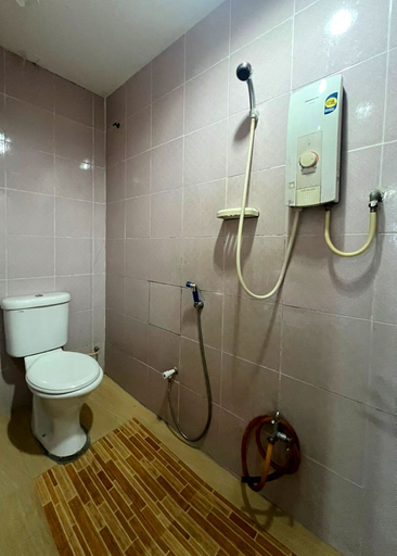 Bathroom 3, New Wave Hotel Rawang, Gombak