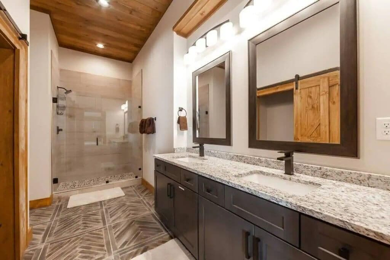 Bathroom 4, Top of the Summit Lodge, Sevier