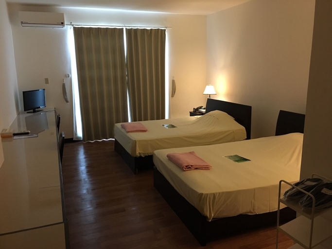 Bedroom 2, Himawari Hotel, Saipan