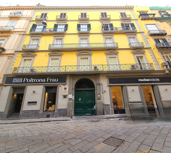 Exterior & Views, Daily Napoli, Napoli