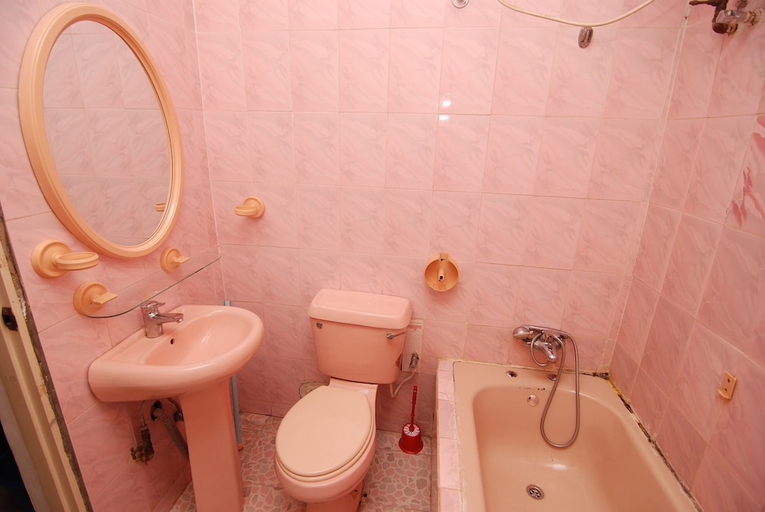 Bathroom 4, Silverland Hotel and Suites, AbujaMun