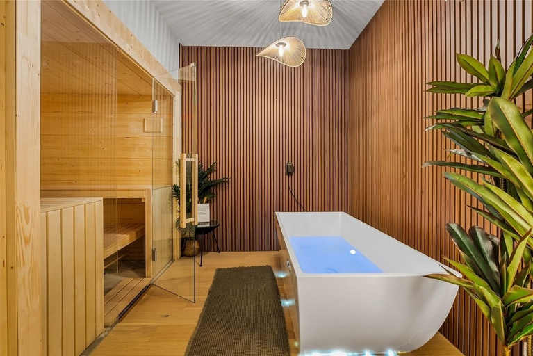 Spa, South Austin Condo, Travis