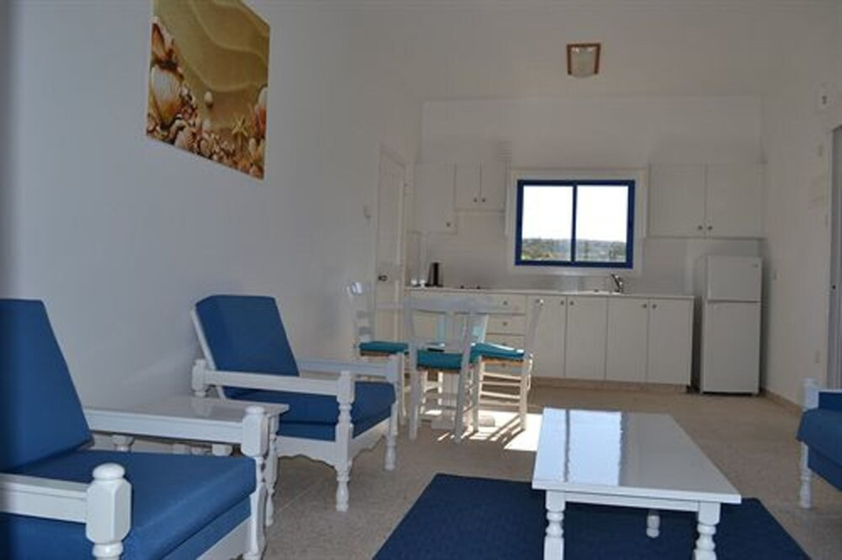 Others 5, Flokkas Hotel Apartments