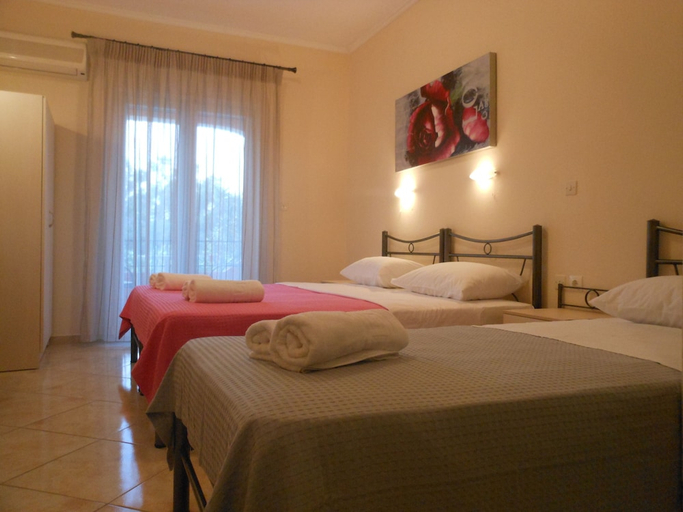 Bedroom 4, Ziogas Apartments, Ionian Islands