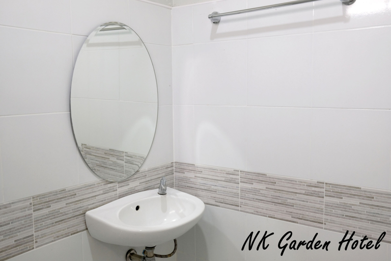 Bathroom 3, NK Garden Hotel @Suratthani Airport, Phunphin