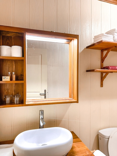 Bathroom 3, Moorea Golf Lodge